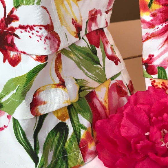 ST. JOHN SPORT BY MARIE GRAY WHITE FLORAL JACKET S - Picture 8 of 16